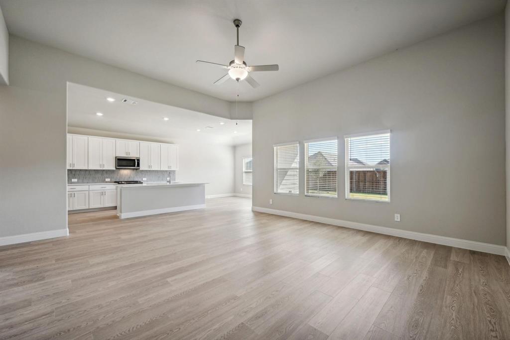 Lakehaven - Residential