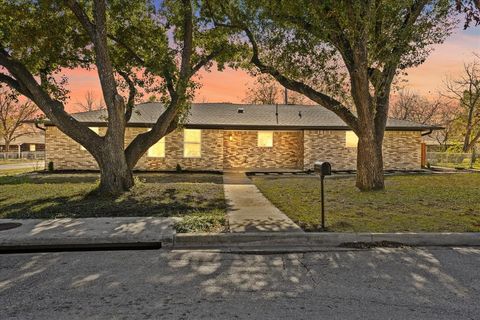 A home in Kaufman