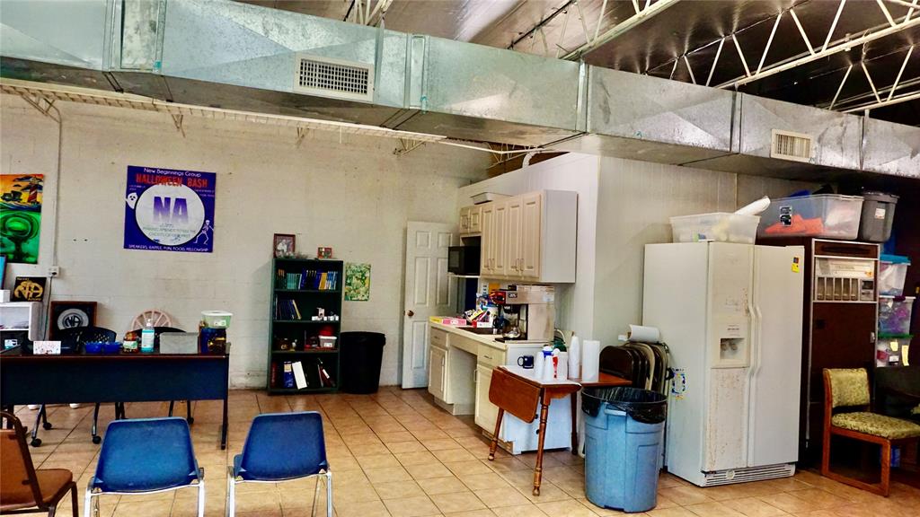 City of Tyler - Commercial Sale