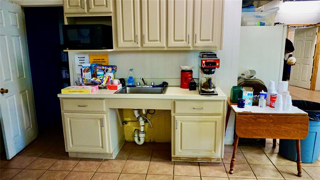 City of Tyler - Commercial Sale