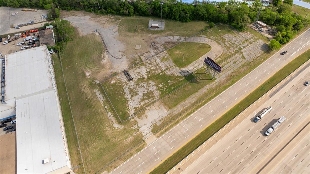 Dougherty Brothers Sub - Land