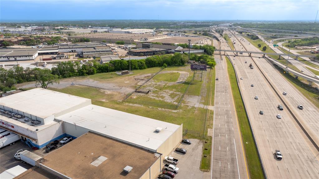 Dougherty Brothers Sub - Land