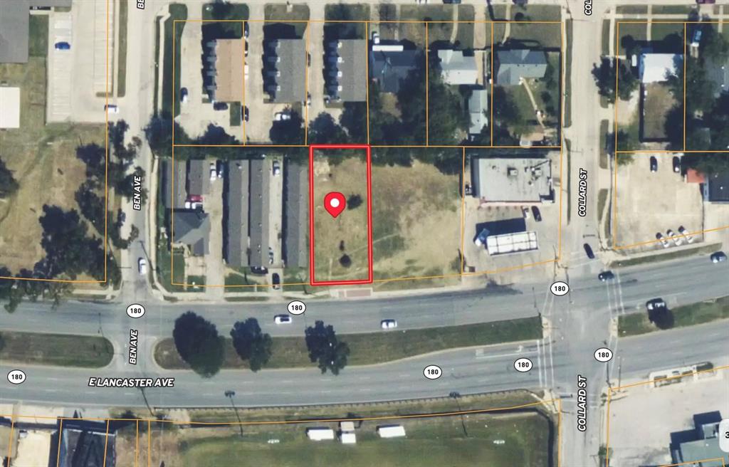 3215 E Lancaster Avenue