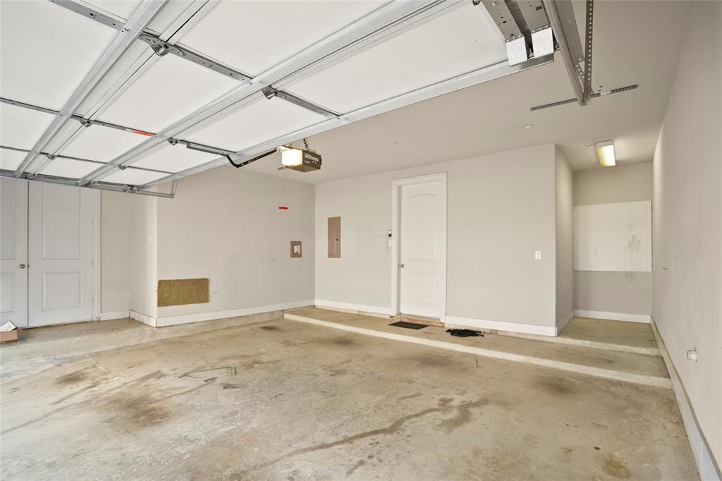 La Villita Condos Bldg N - Residential Lease