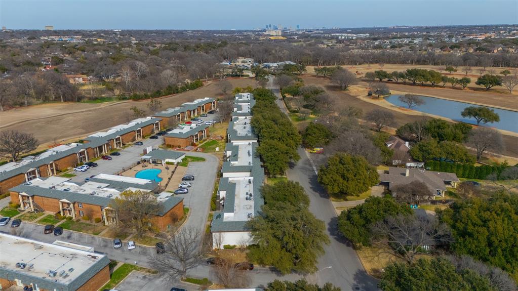 Ridglea Estate Condo - Residential