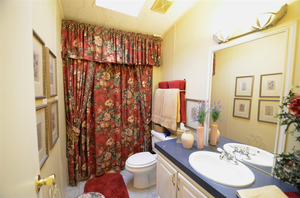 Hickory Hills I - Residential