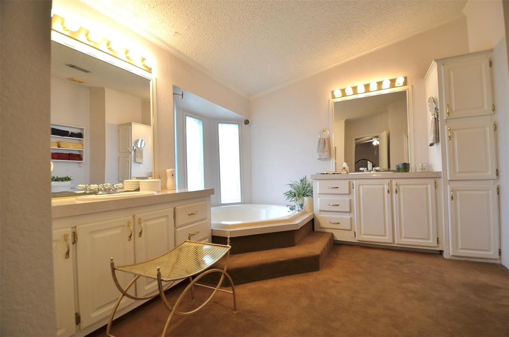 Hickory Hills I - Residential