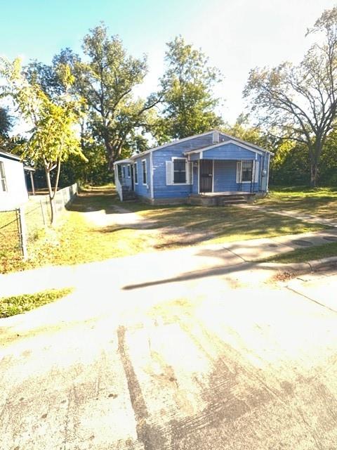 Ervay Cedars Add - Residential