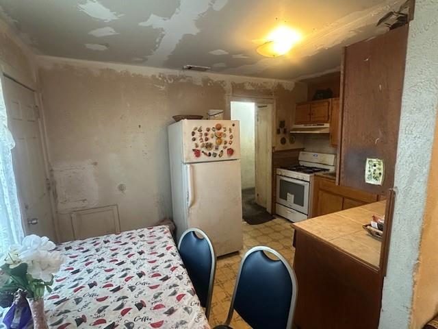 Ervay Cedars Add - Residential