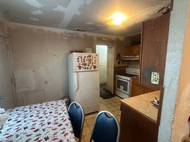 Ervay Cedars Add - Residential