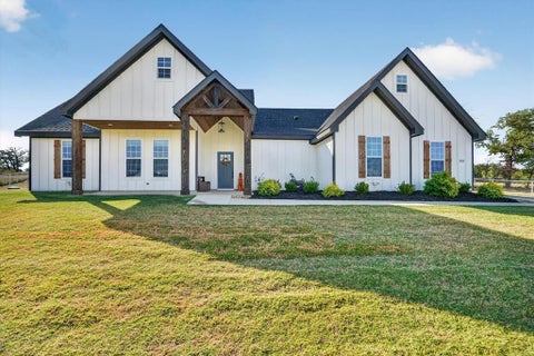 Tiny photo for 332 Jonny Boy Way, Springtown, TX 76082 (MLS # 21396133)