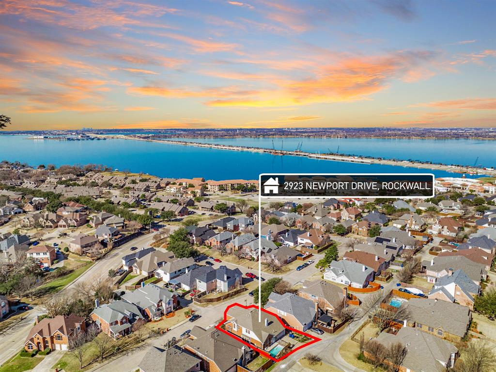 2923 Newport Drive