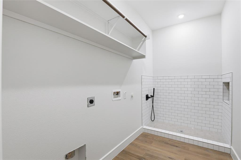 Broadview West - Residential