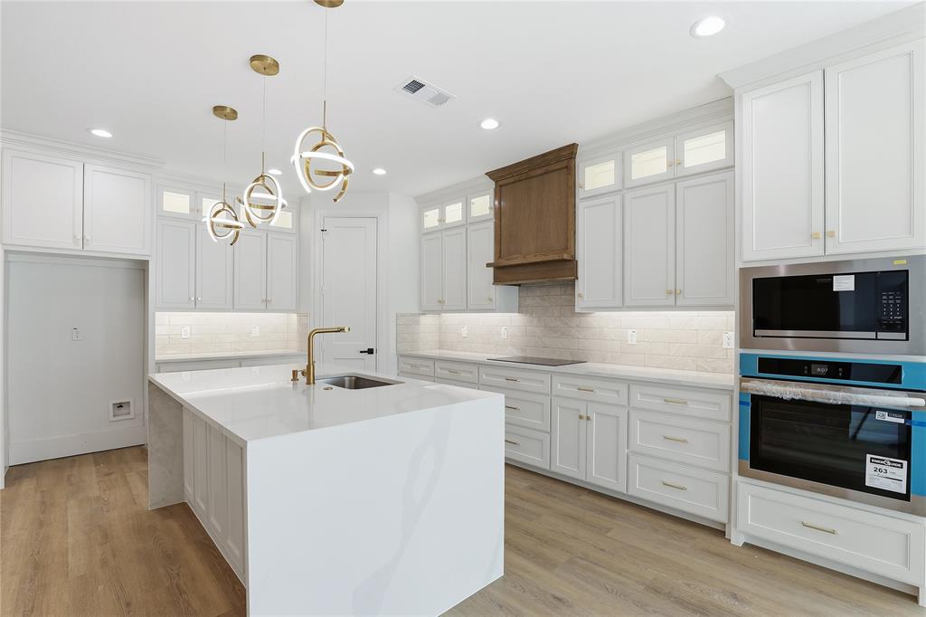 Broadview West - Residential