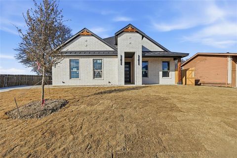 6112 Yeary Street Lake Worth TX 76135