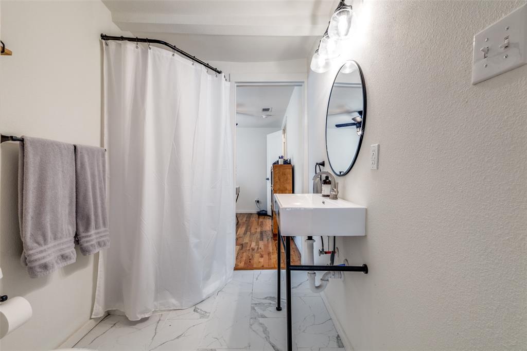 Castleberry Gardens Add - Residential Lease