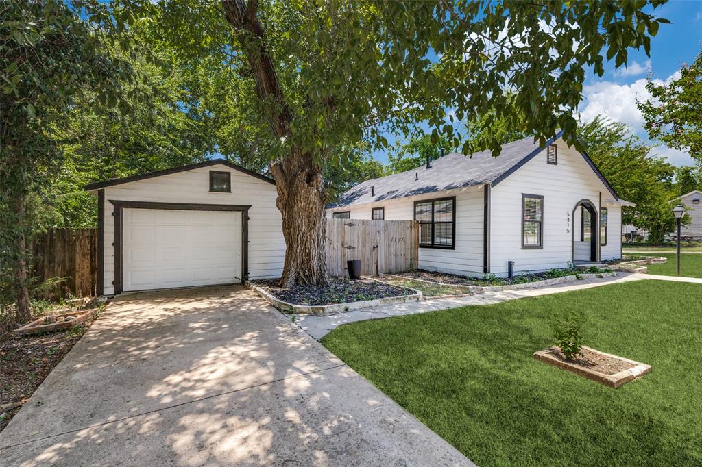 Castleberry Gardens Add - Residential Lease