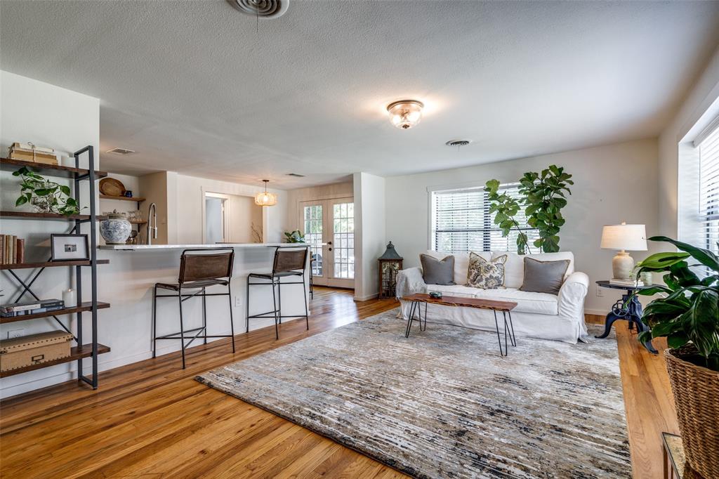 Castleberry Gardens Add - Residential Lease