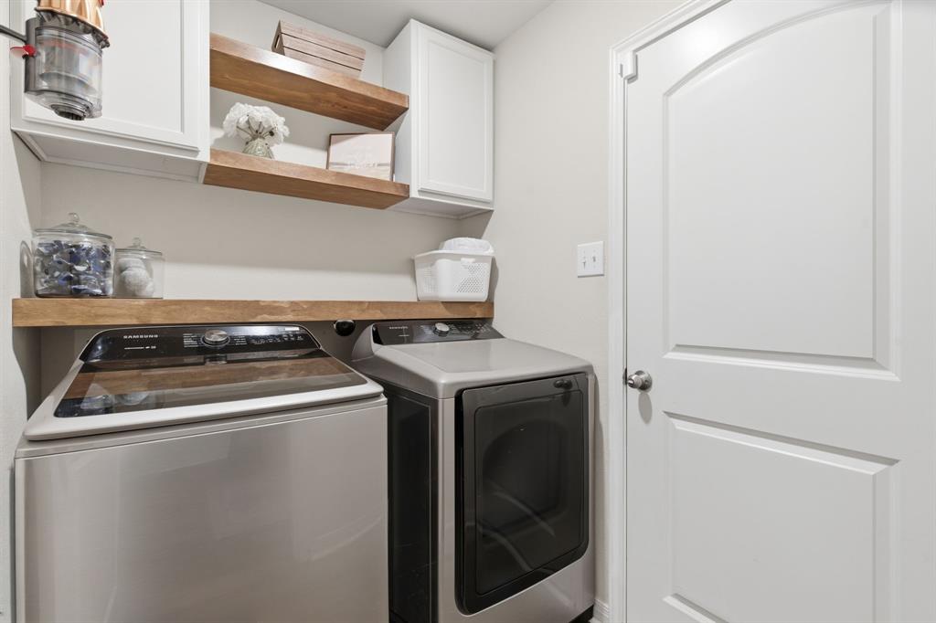 Chisholm Spgs Ph2 - Residential