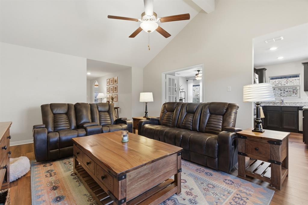 Chisholm Spgs Ph2 - Residential