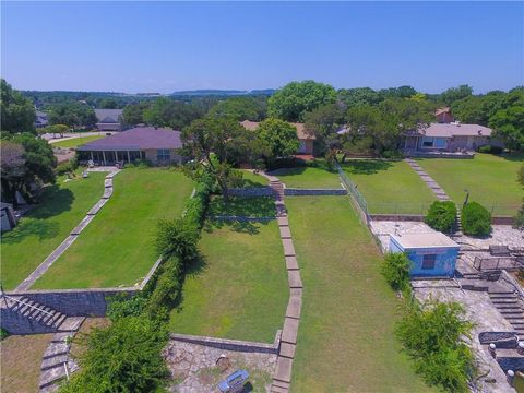 A home in Granbury