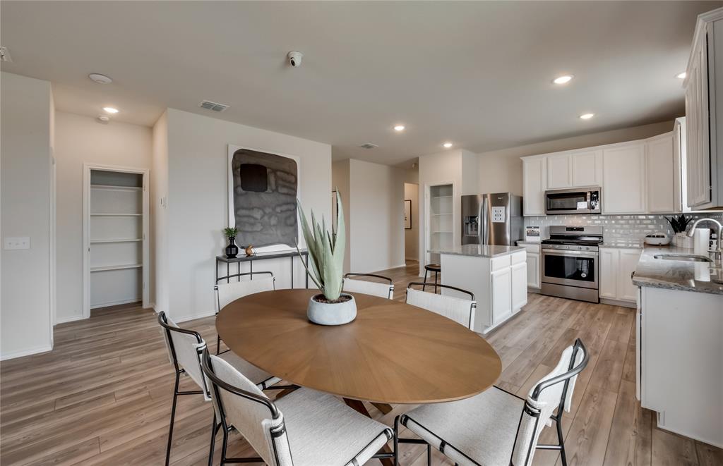 Elizabeth Creek - Residential