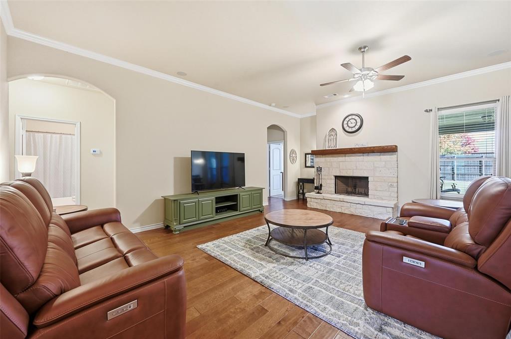 320 Little John Court