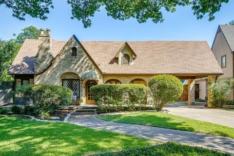 2001 Warner Road Fort Worth TX 76110