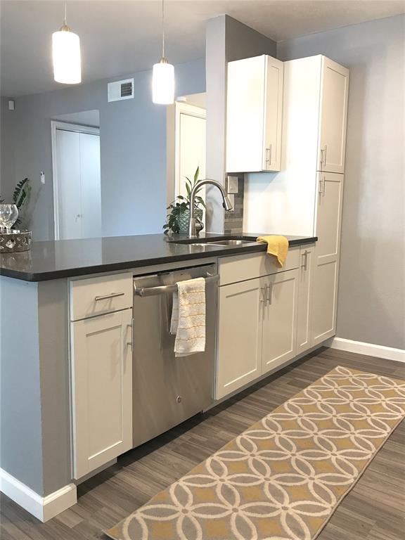 Wedglea Place Condo - Residential Lease