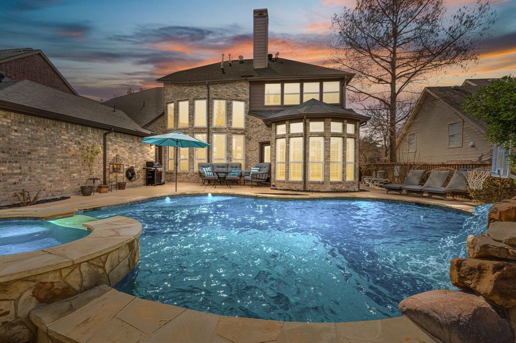 The Lakes On Legacy Drive Ph IV - Residential