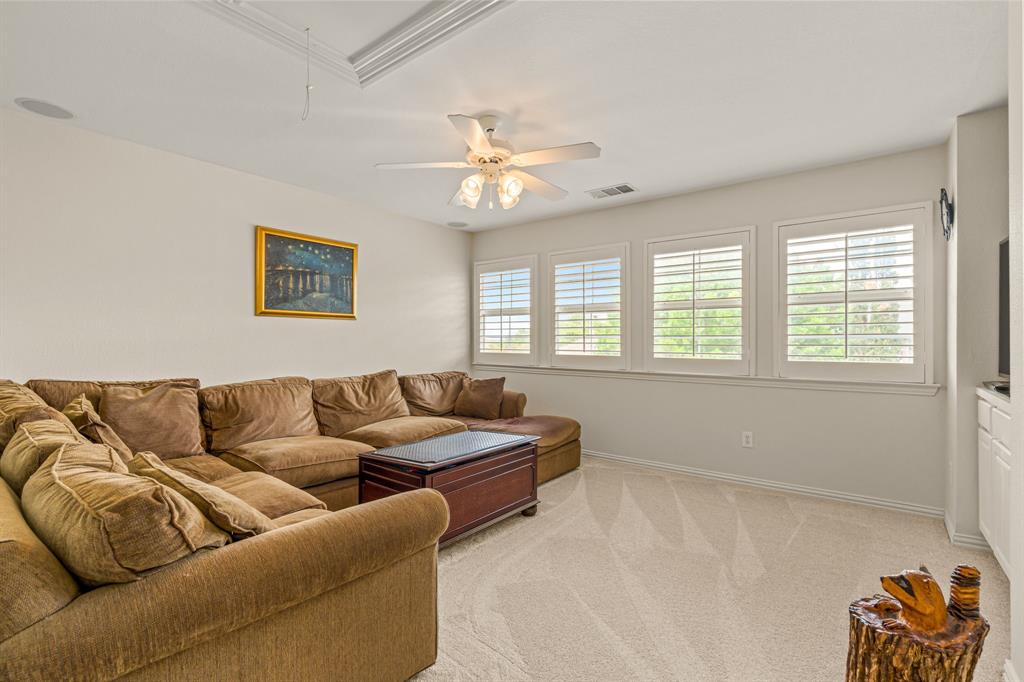 The Lakes On Legacy Drive Ph IV - Residential