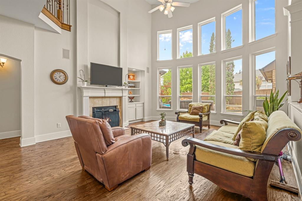 The Lakes On Legacy Drive Ph IV - Residential
