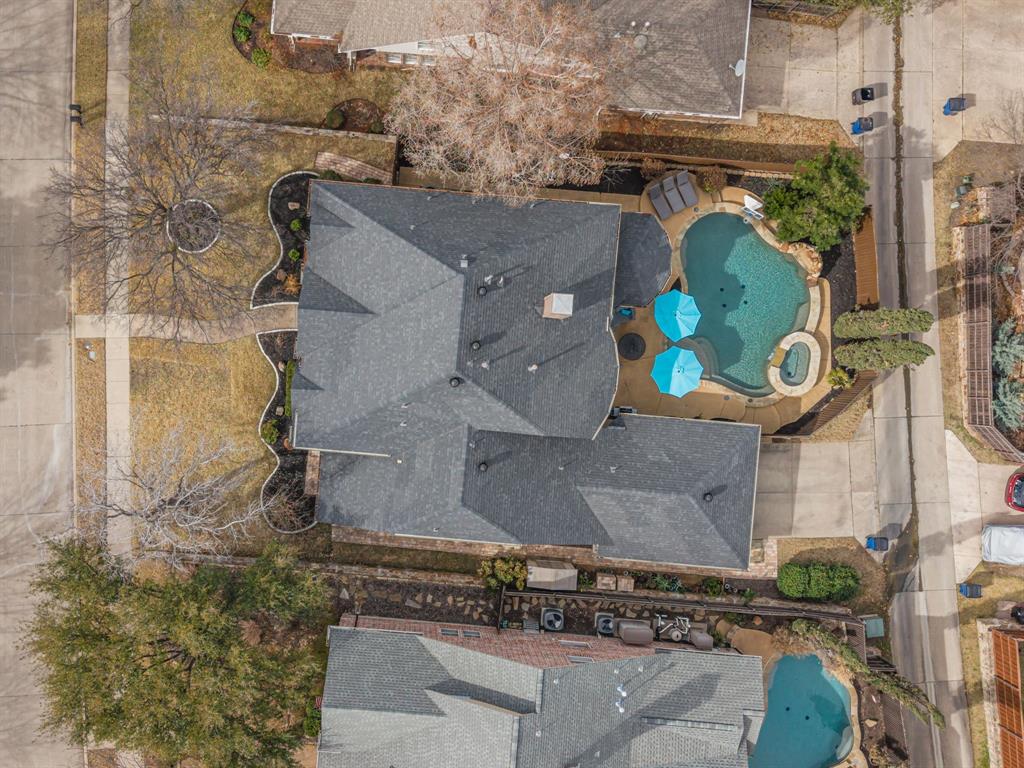 The Lakes On Legacy Drive Ph IV - Residential