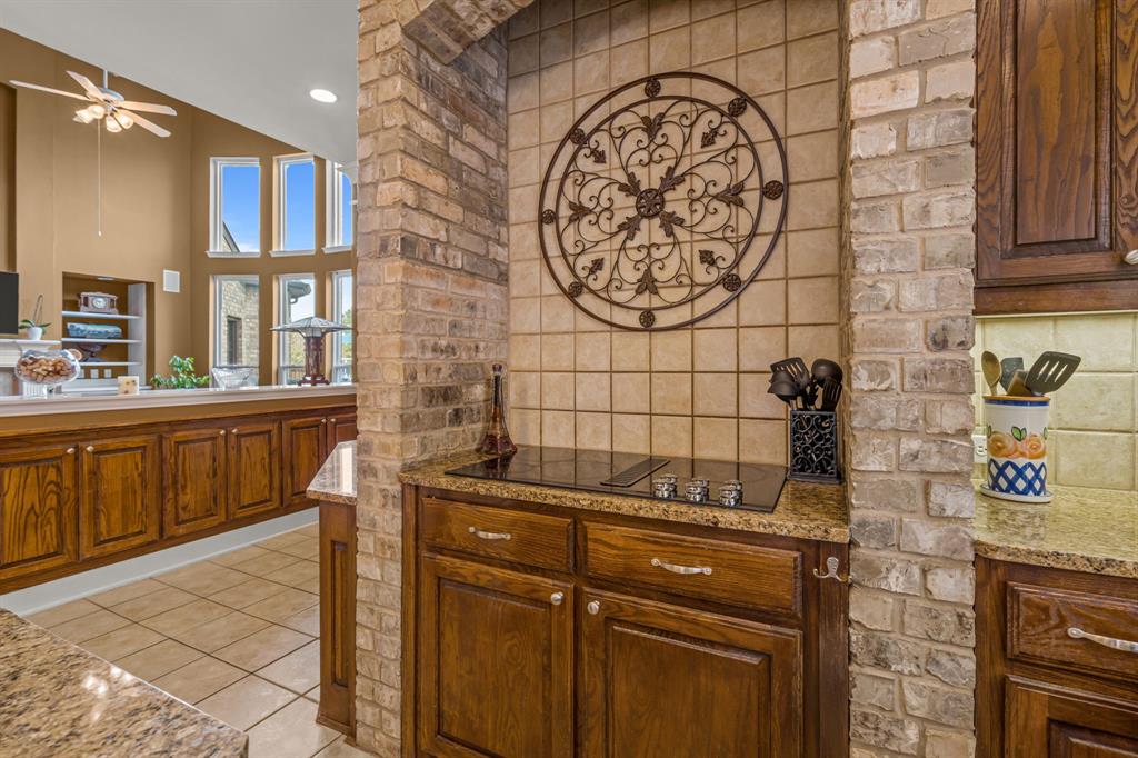 The Lakes On Legacy Drive Ph IV - Residential