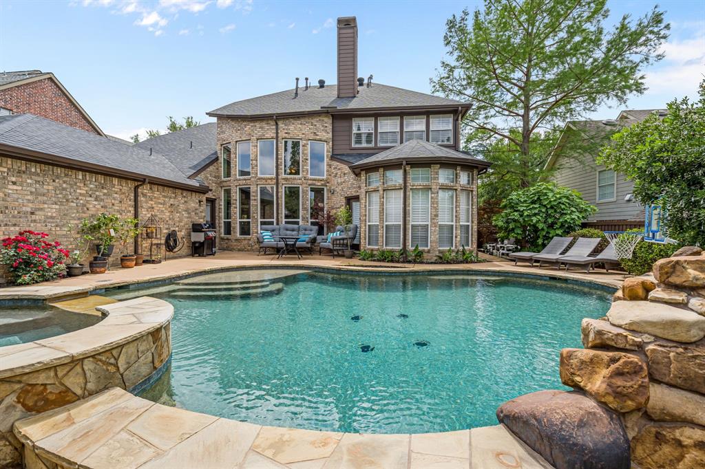 The Lakes On Legacy Drive Ph IV - Residential