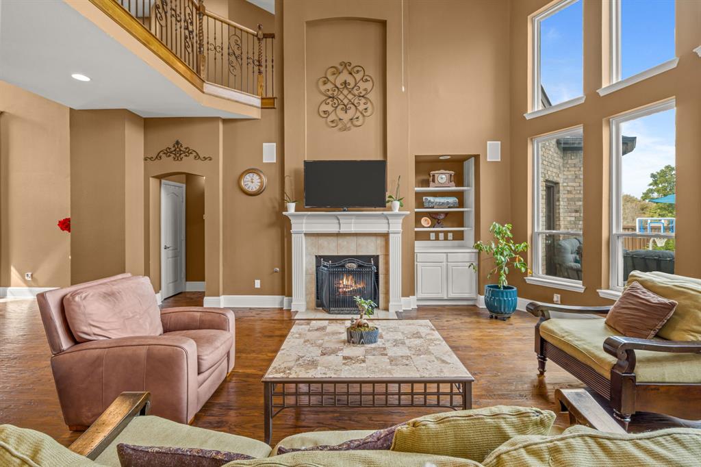 The Lakes On Legacy Drive Ph IV - Residential