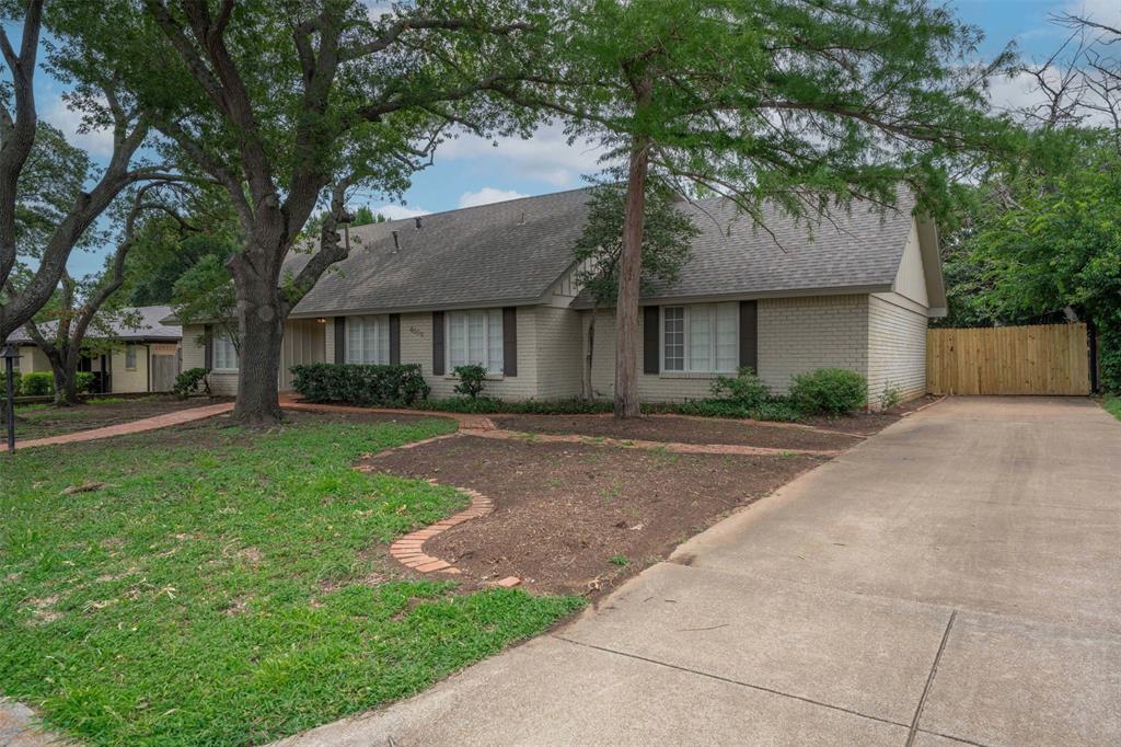4609 Barwick Drive