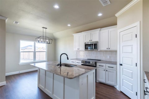 Photo of 7622 Hudson Way, Abilene, TX 79605 (MLS # 21308266)