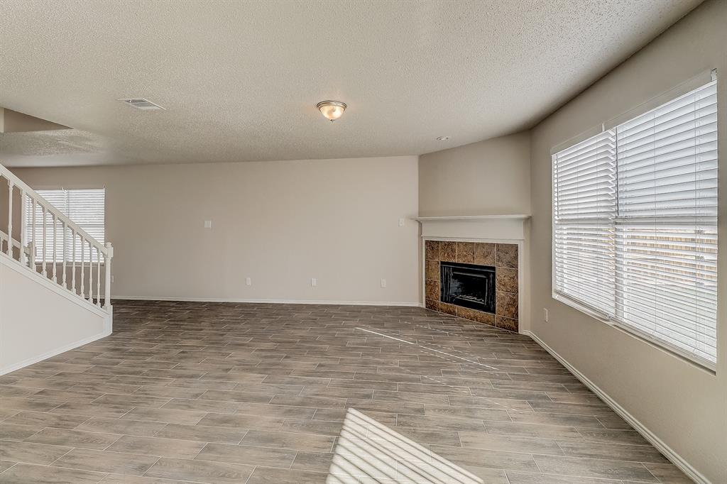 Meadow Ridge Ph 01 - Residential Lease