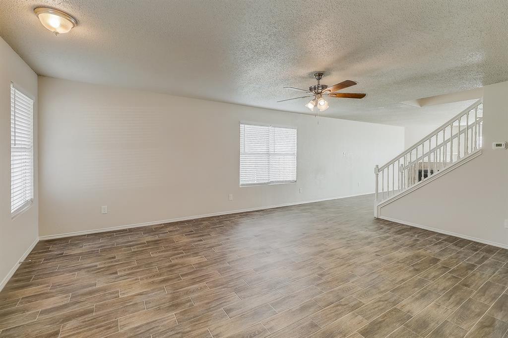 Meadow Ridge Ph 01 - Residential Lease