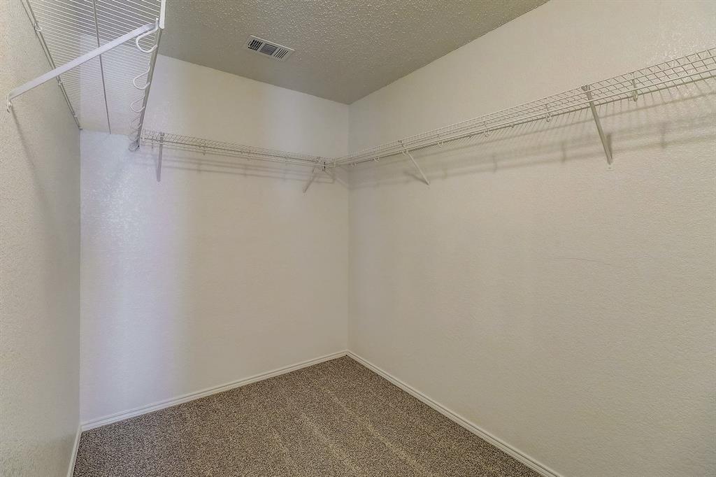 Meadow Ridge Ph 01 - Residential Lease