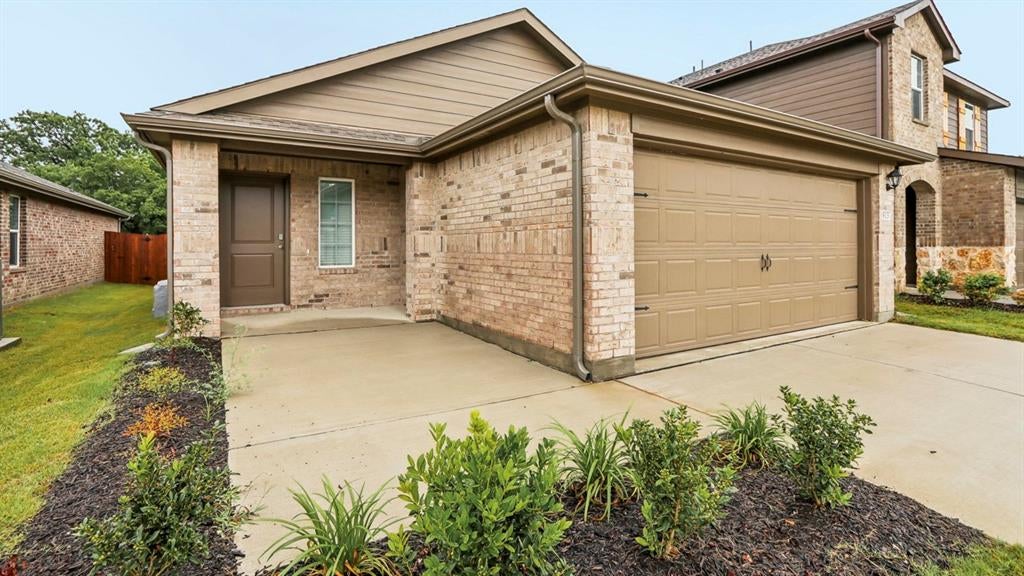 913 Jefferson Way
