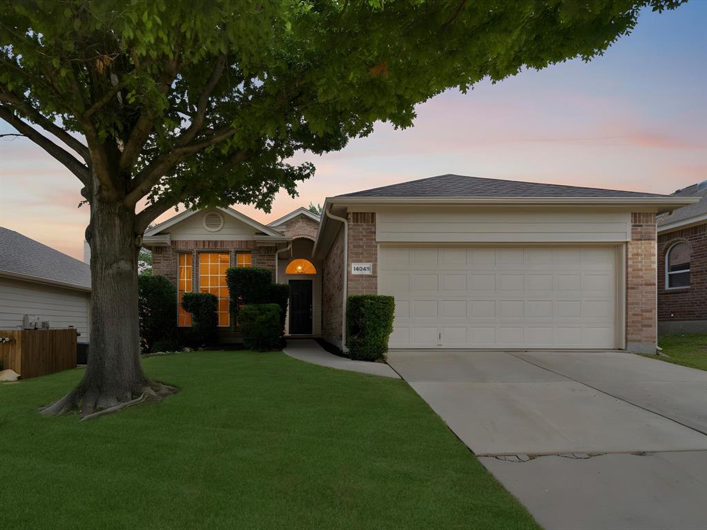 14048 Esperanza Drive