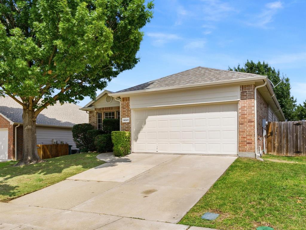 14048 Esperanza Drive