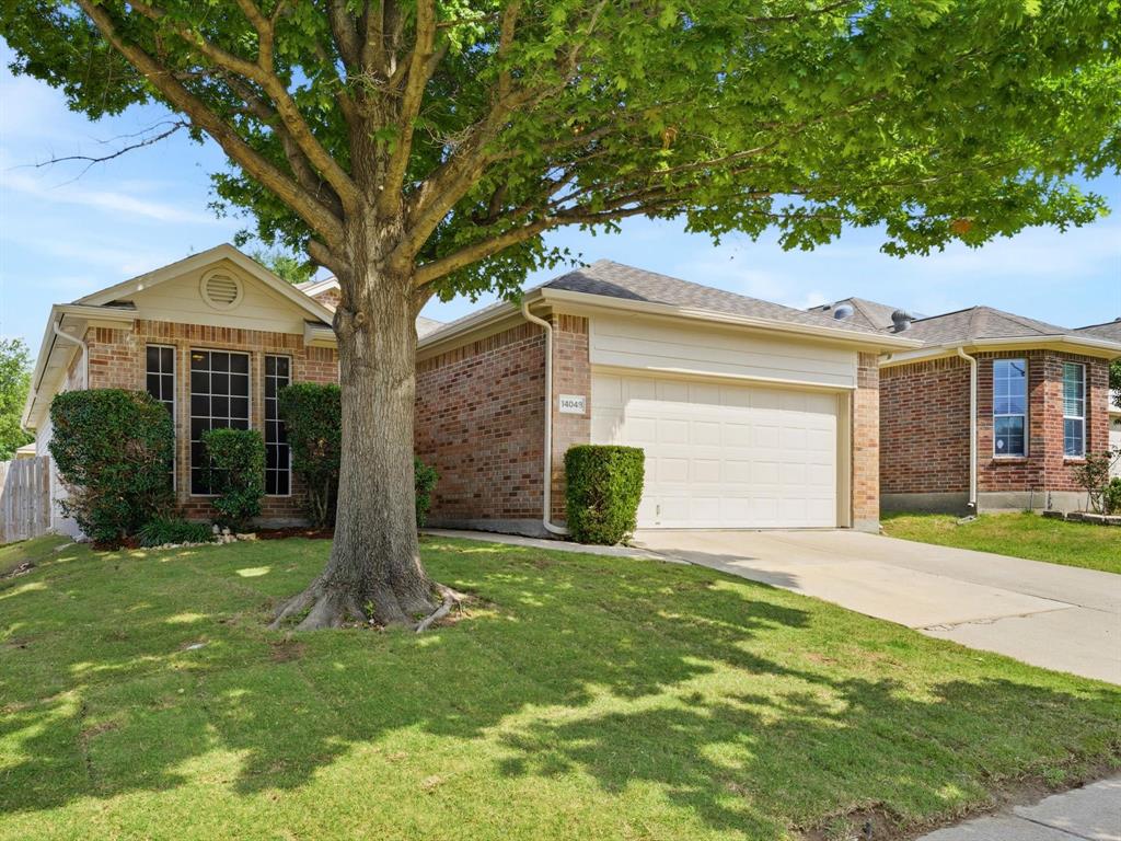 14048 Esperanza Drive