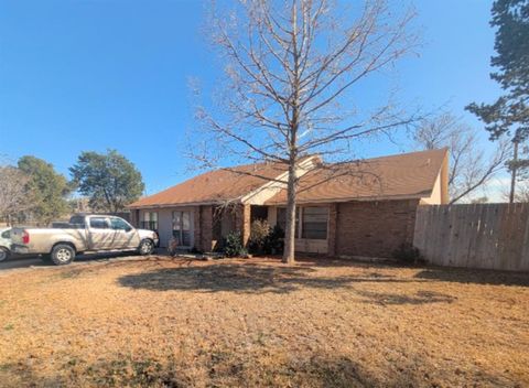 Photo of 4312 Nicklaus Street, Midland, TX 79705 (MLS # 21171081)
