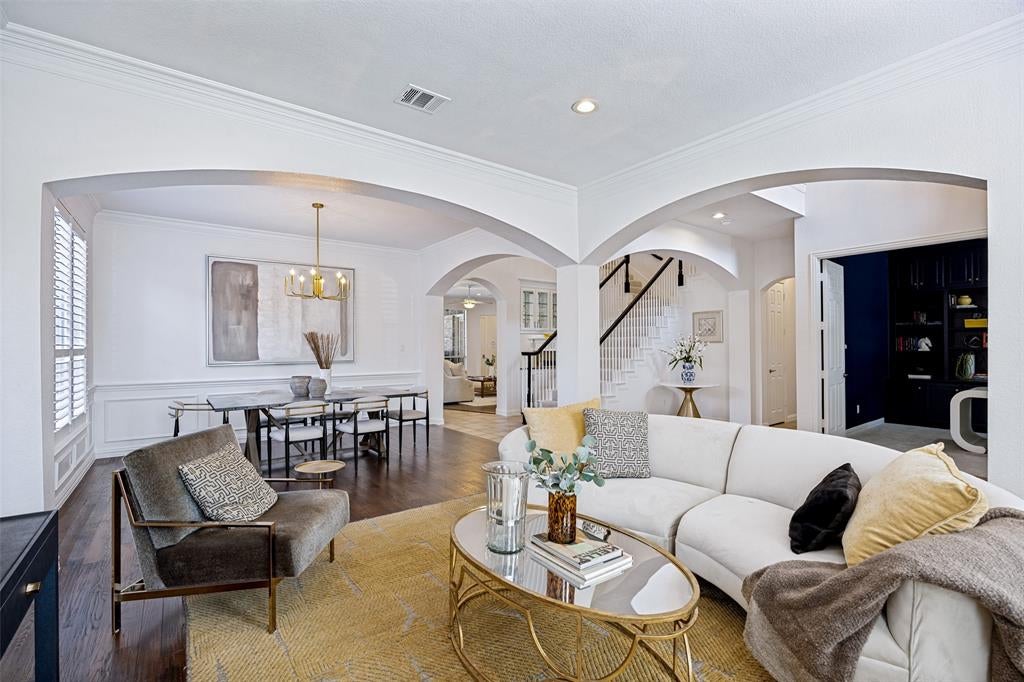 5101 Tennington Park