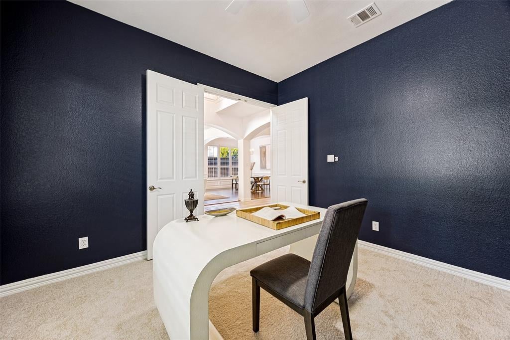 5101 Tennington Park