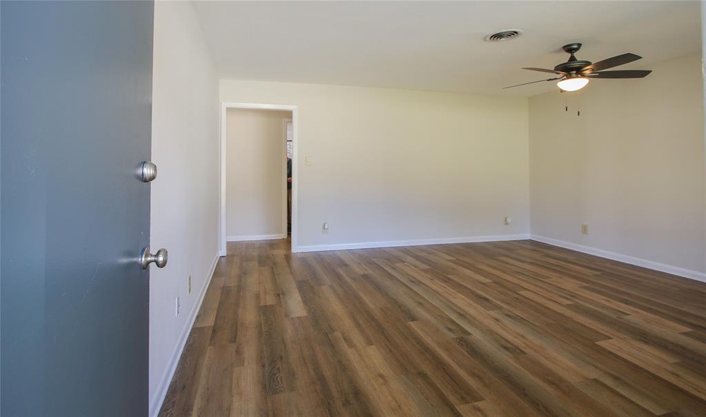 4305 Highland Lake Drive