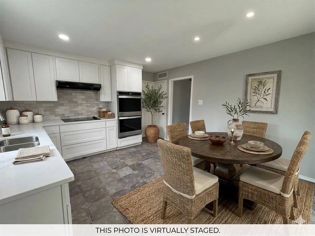 1802 Auburn Drive